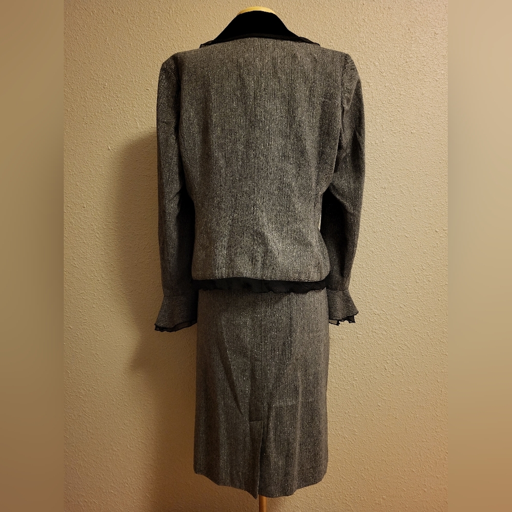 Metrostyle Gray, Black, & Silver Metallic Blazer & Skirt Set Size 12 - Picture 2 of 12